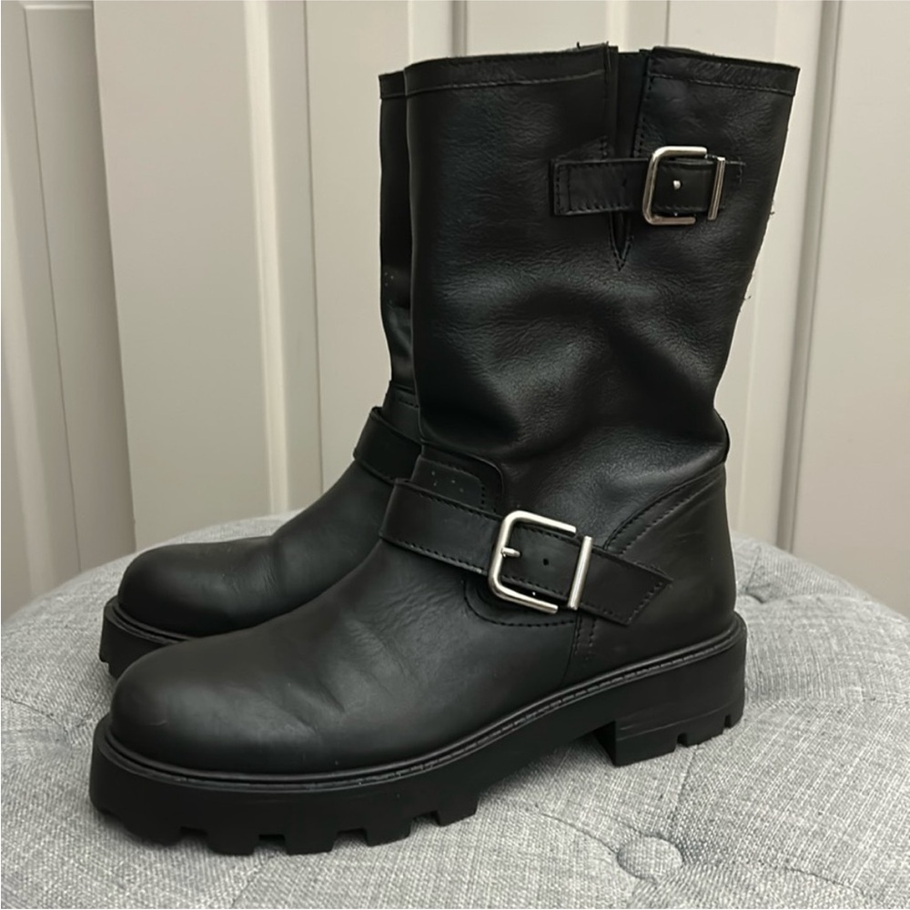 Black Leather Buckle Boots